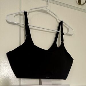 NWT Nike Alate maternity nursing sports bra